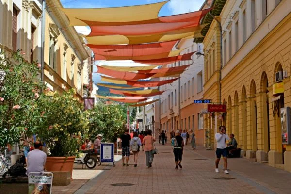 Pečuh, Mađarska