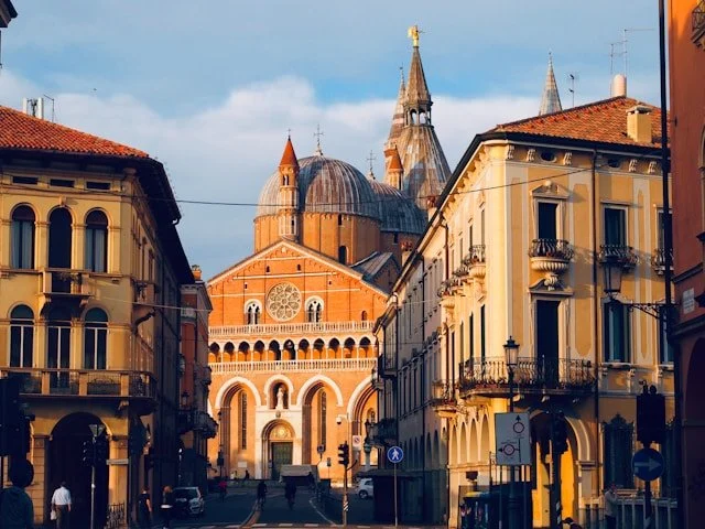 Padova: putovanje kroz slojeve povijesti