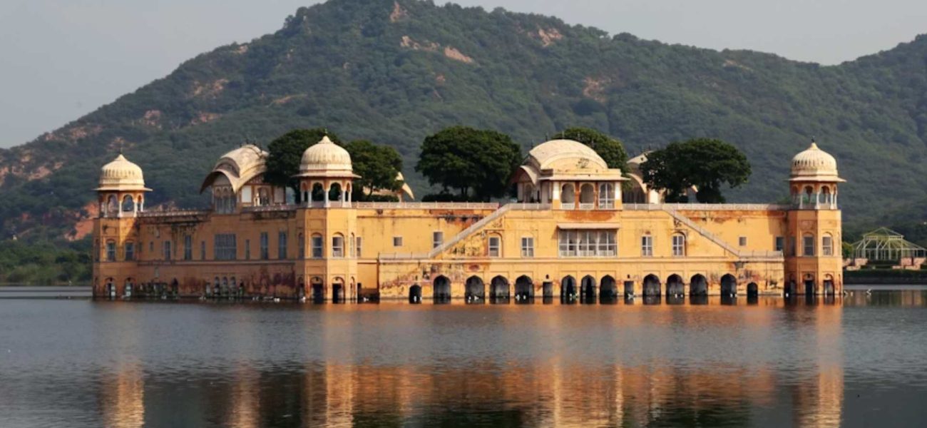 6 povijesnih lokacija koje su obilježile filmove o Jamesu Bondu