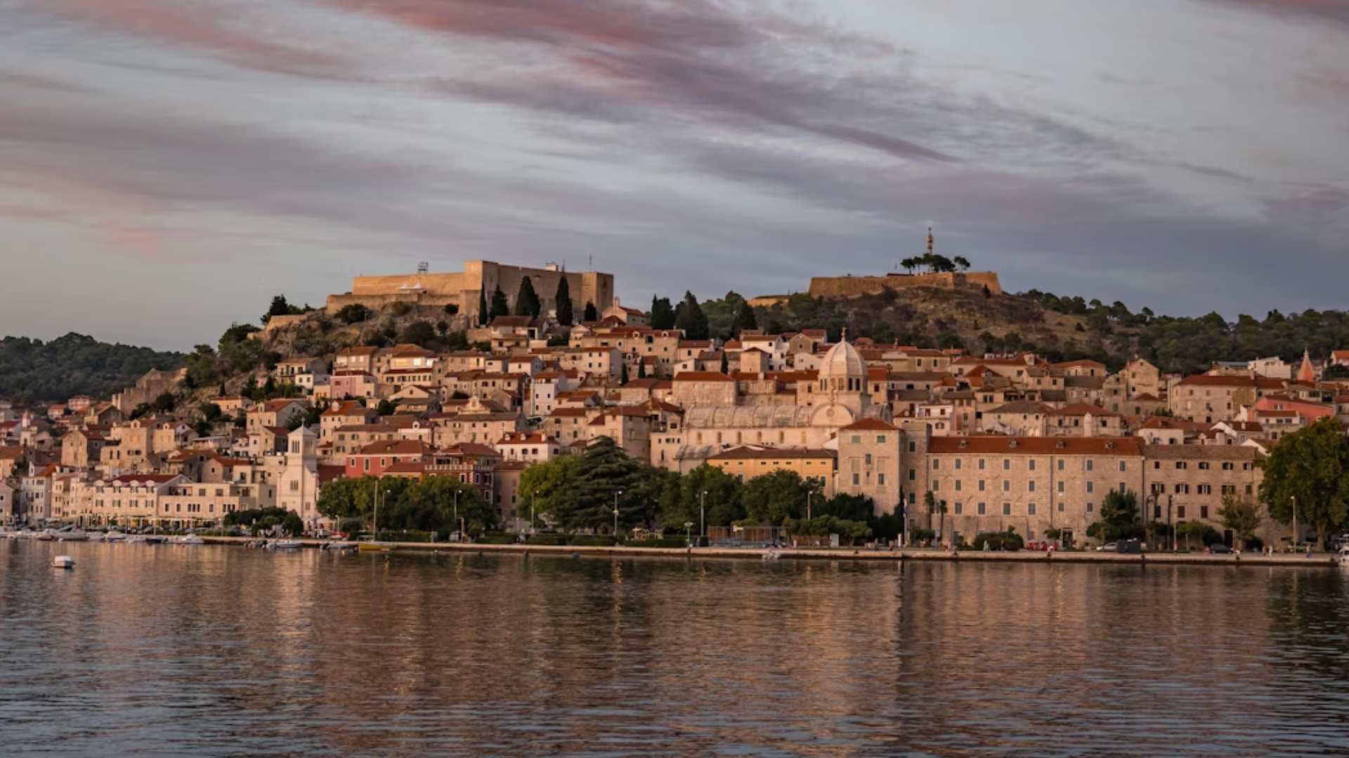 Šibenik: Vodič kroz najstariji hrvatski grad na obali